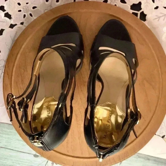 Marc Fisher Black Leather Jambee Heel Sandals Size 8M - Picture 4 of 10